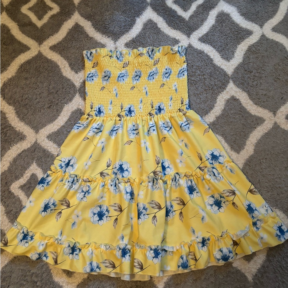 Blue and yellow mini dress 💛🩵💛